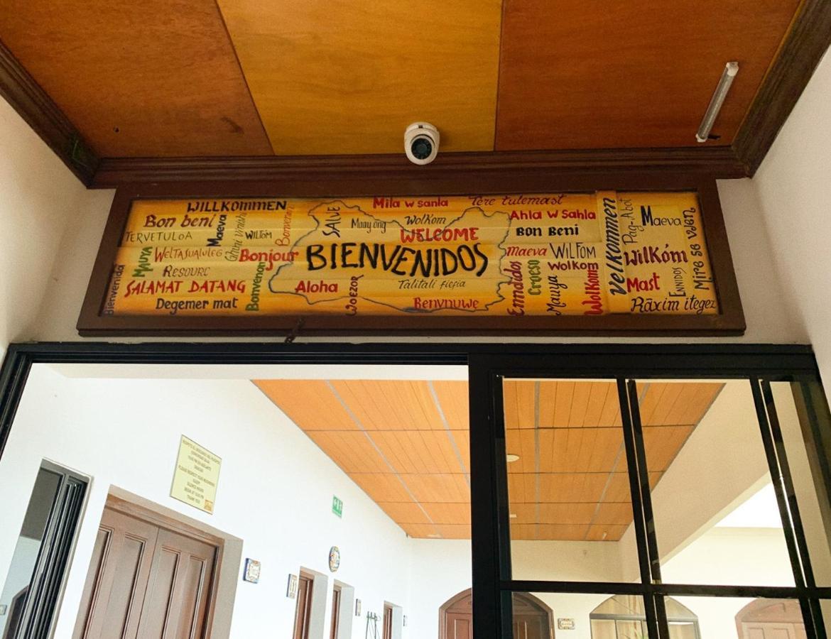 Hostal Las Puertas Santa Ana Zewnętrze zdjęcie